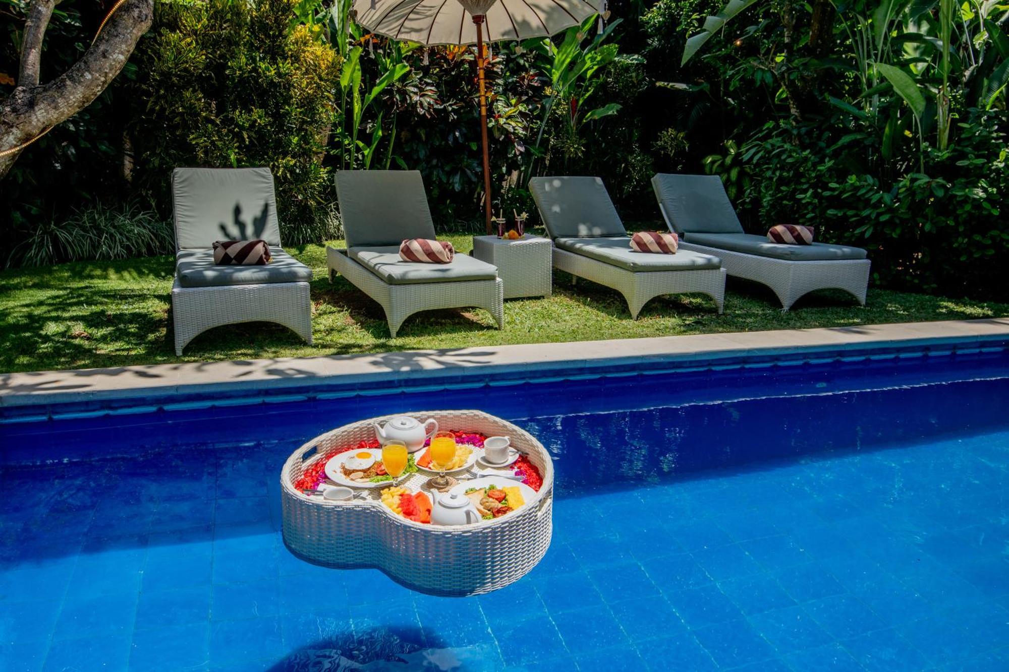 Villa Lodek Deluxe Seminyak Kültér fotó