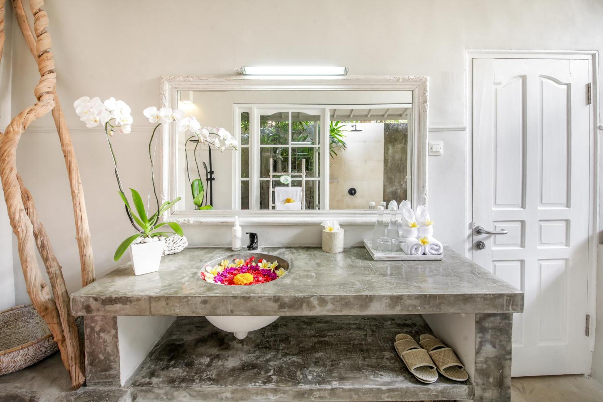 Villa Lodek Deluxe Seminyak Kültér fotó