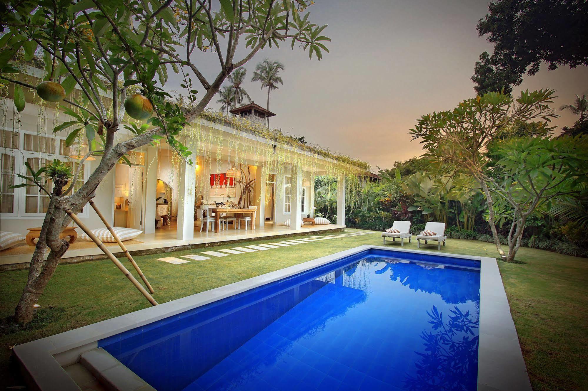 Villa Lodek Deluxe Seminyak Kültér fotó